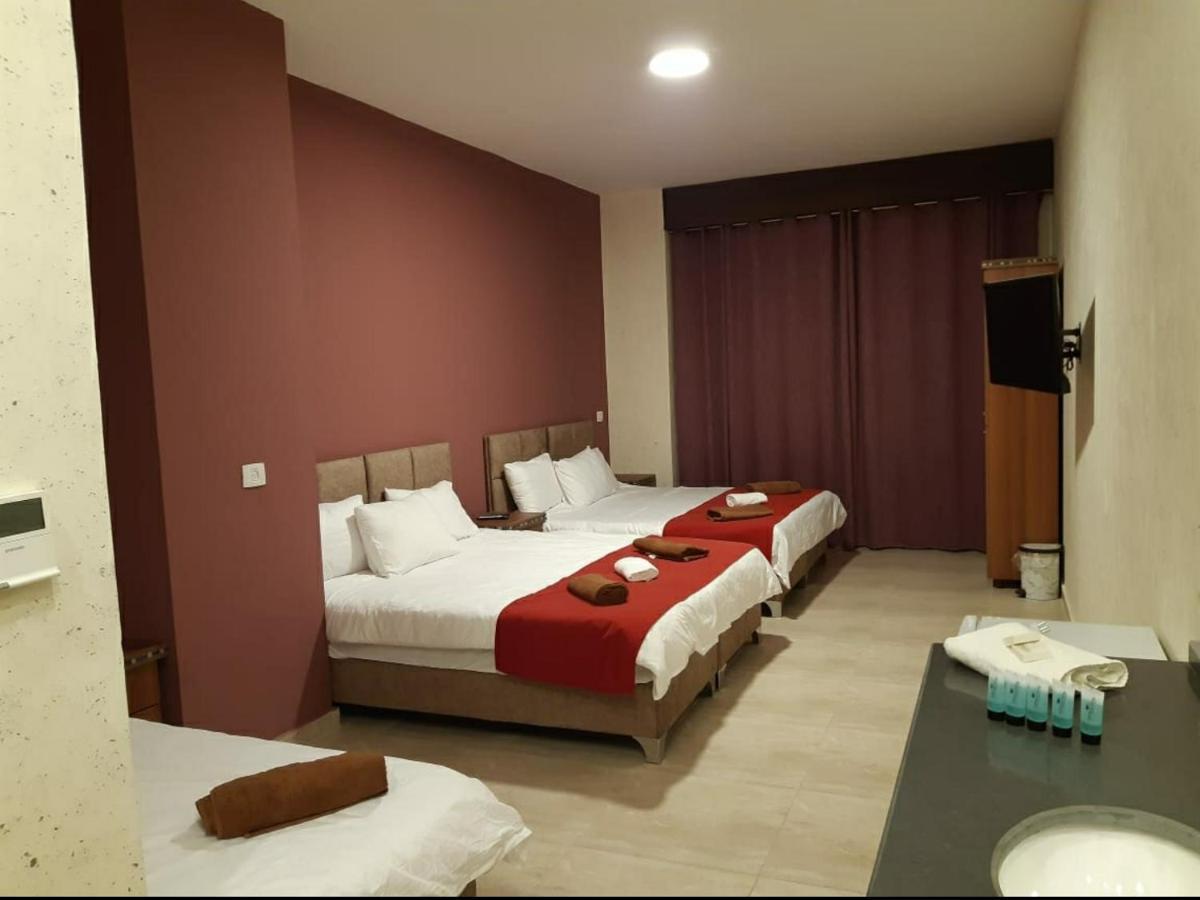 Dolphin Suites Hotel エリコ エクステリア 写真